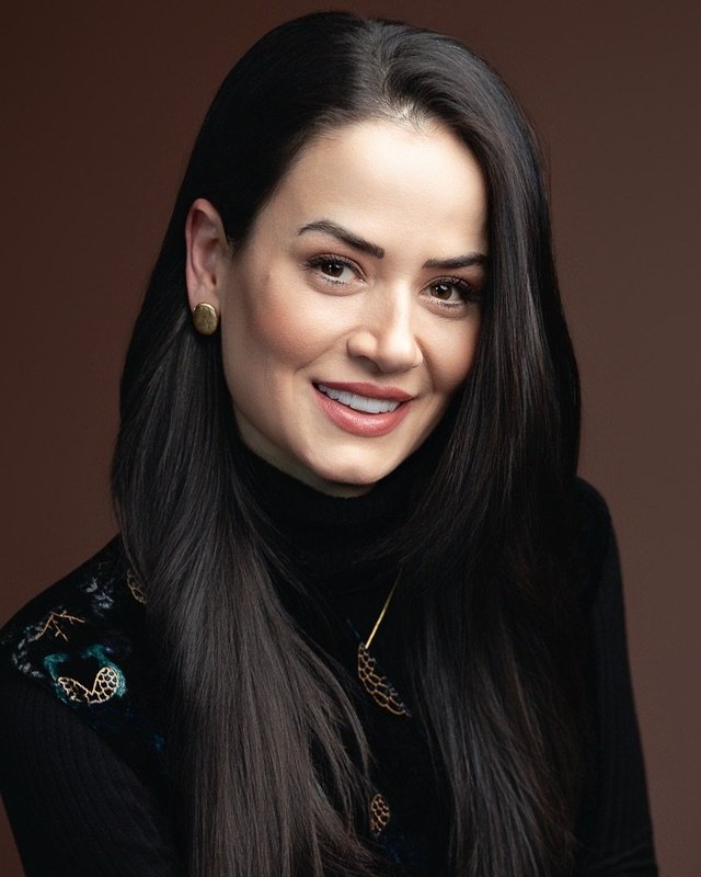 Retrato da Dra. Fabiane Ames